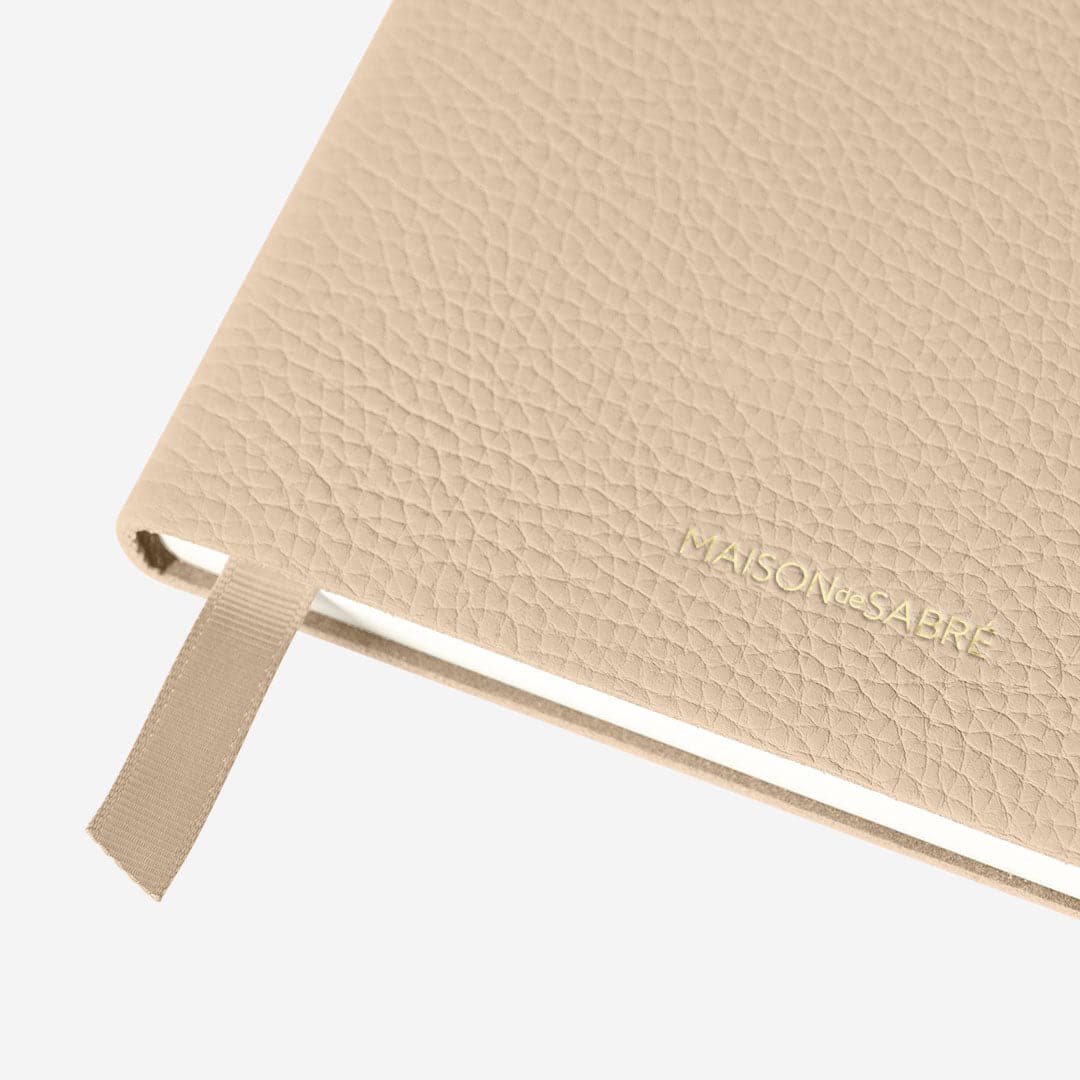 saharan-nude perspective