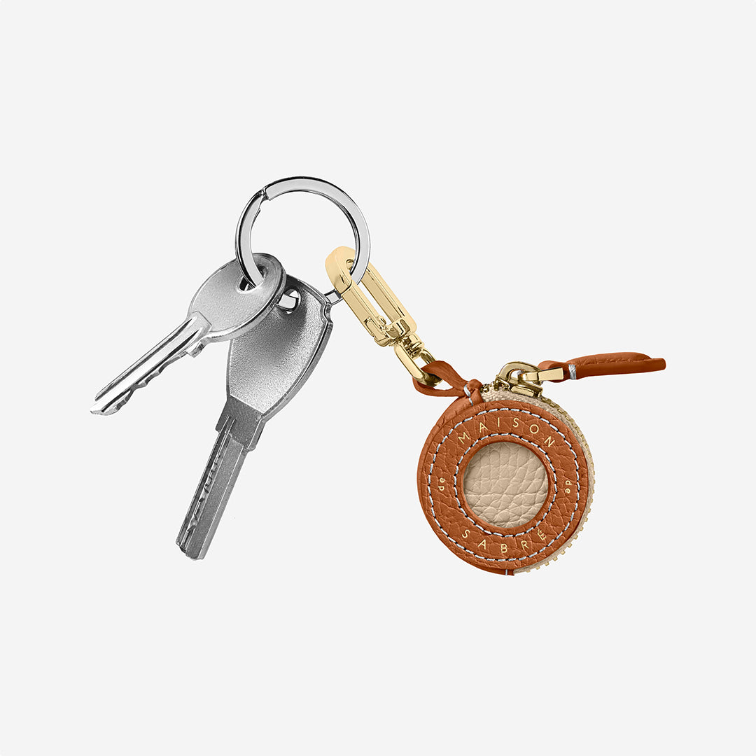 AirTag Charm in Pecan Nude | MAISON de SABRÉ
