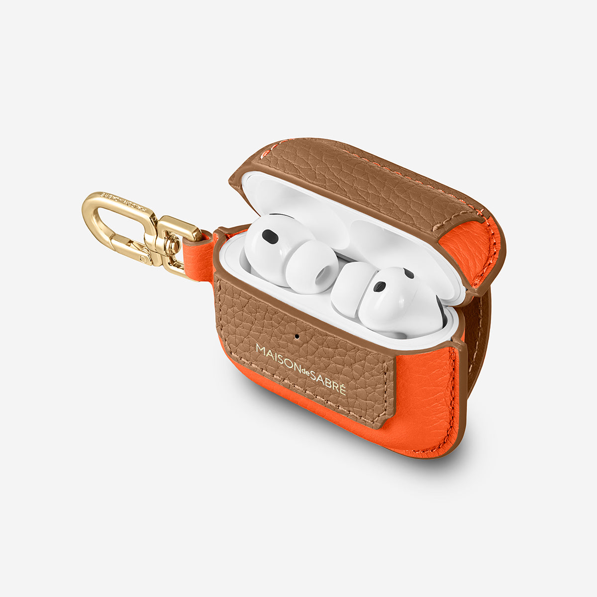 AirPods Pro 3 Case Charm in Manhattan Sandstone | MAISON de SABRÉ