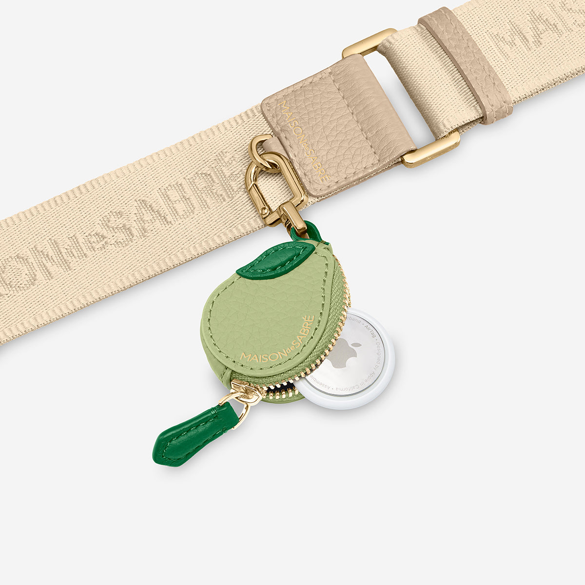 SABRÉMOJI™ Fruit Charm in Pear | MAISON de SABRÉ