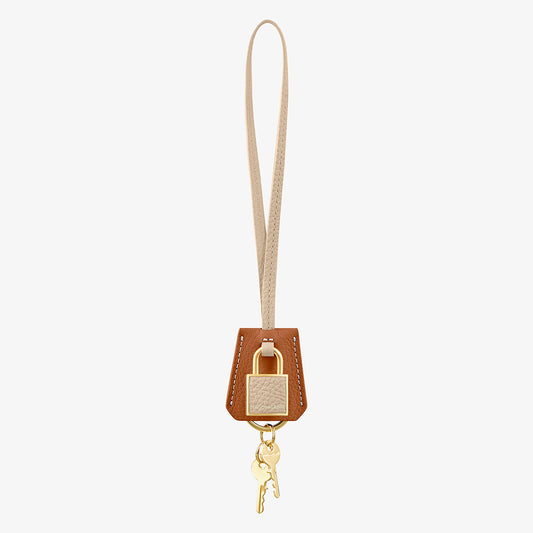 The SABREMOJI™ Padlock Charm - Pecan Nude