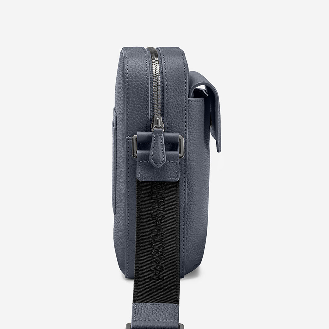 The Small Messenger Bag - Graphite Grey